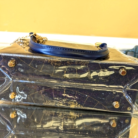 Dior - Picture 11 of 16